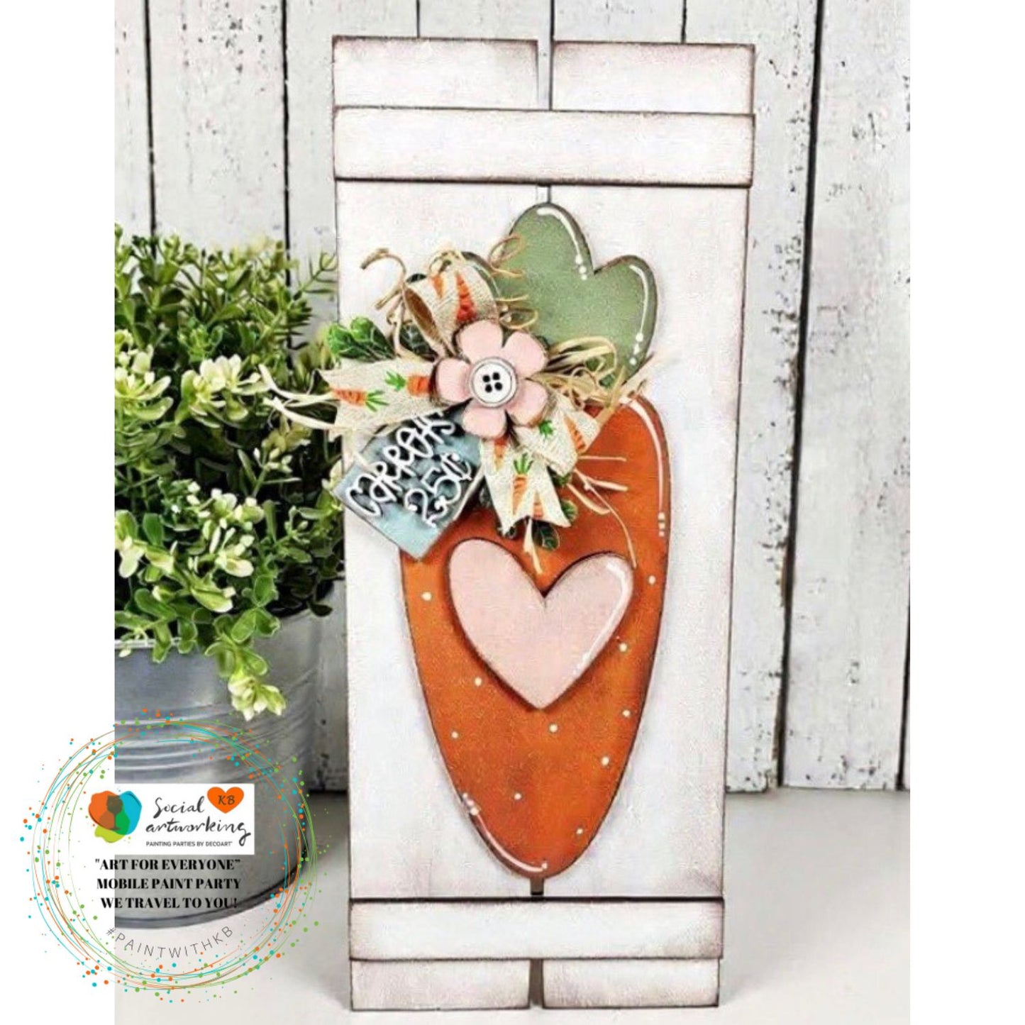 Carrot Table Top Pallet Leaner Stand Alone 2-D Wood Shape