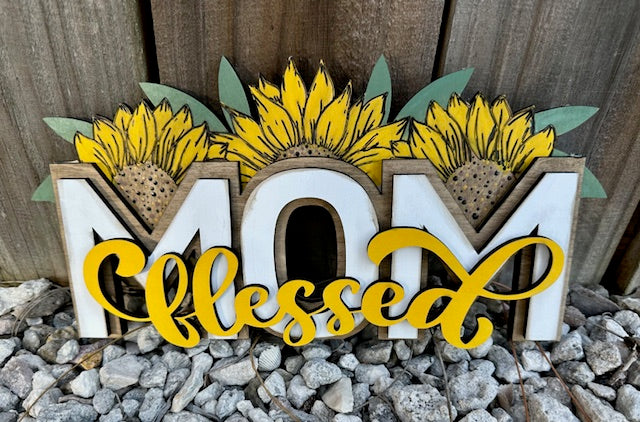 Sunflower MOM Shelf Sitter