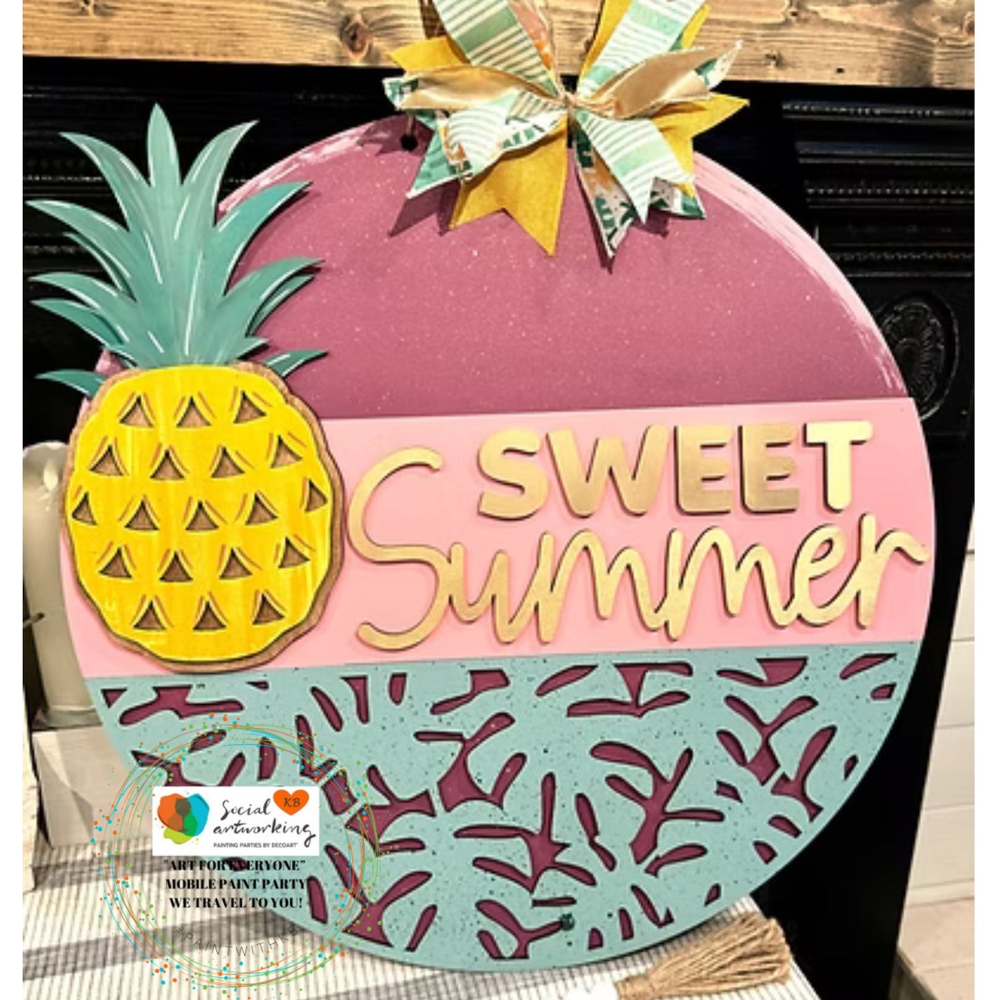 Sweet Summer Pineapple Leaves 2-D Wood Hanger