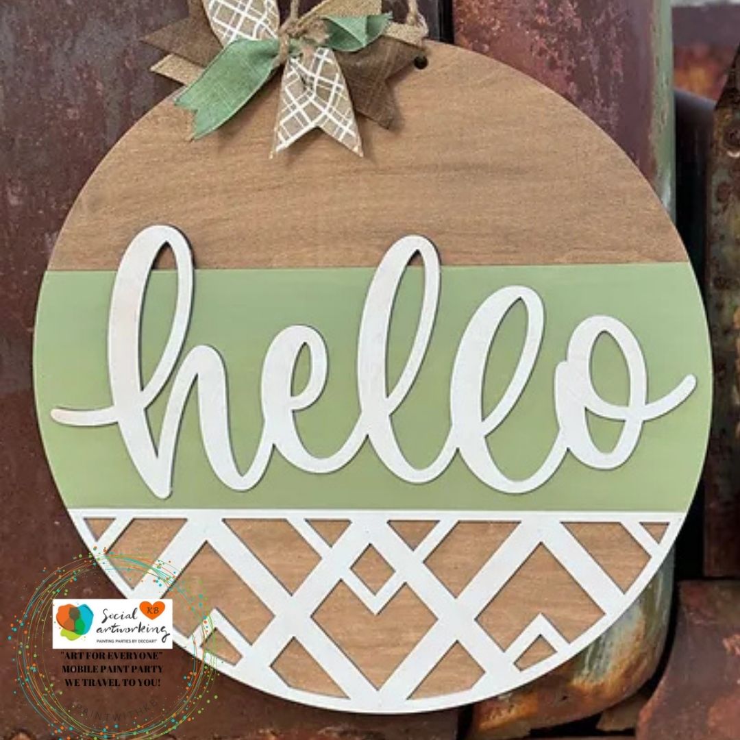Hello Lattice 2-D Wood Door Hanger