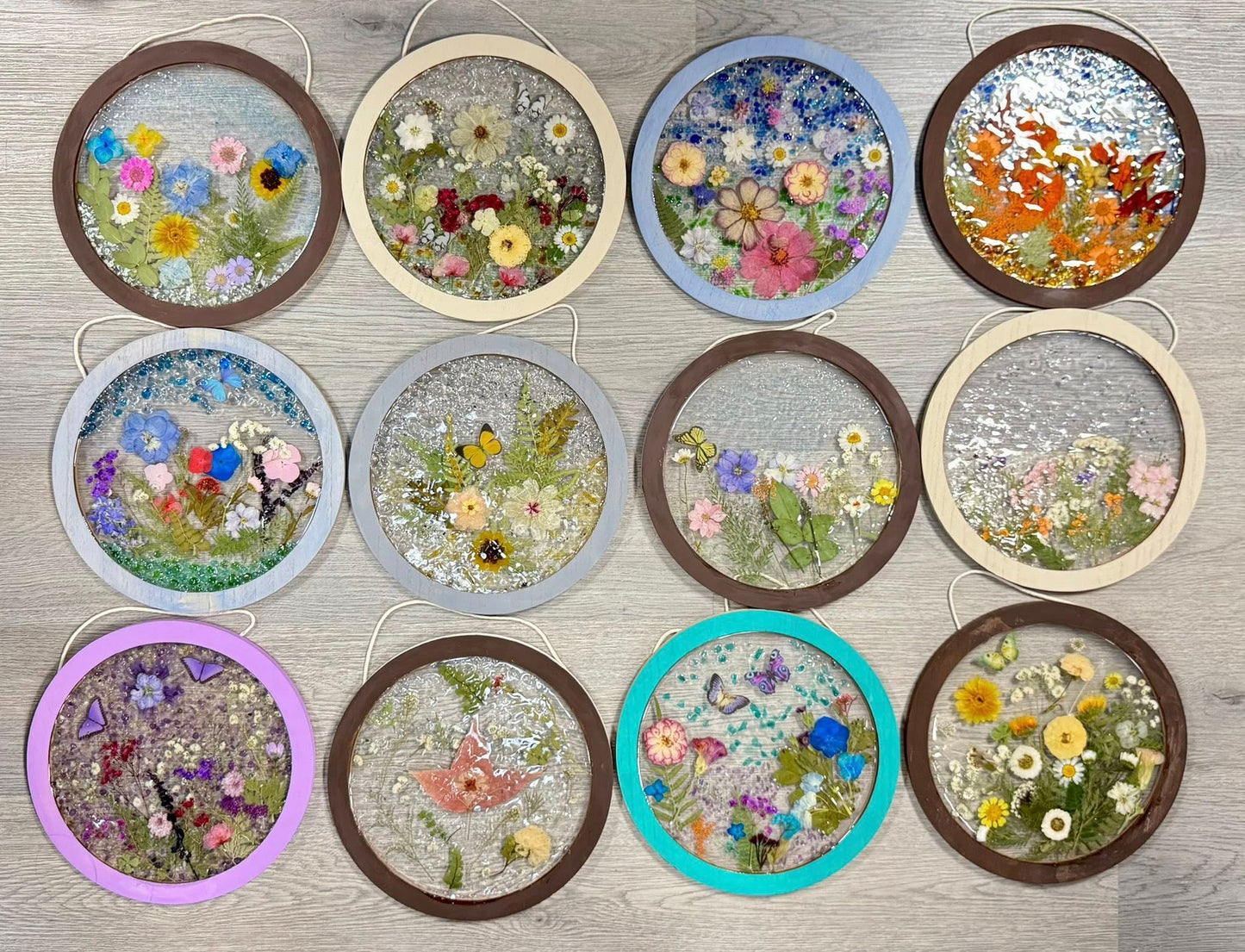 Resin 10" round suncatcher